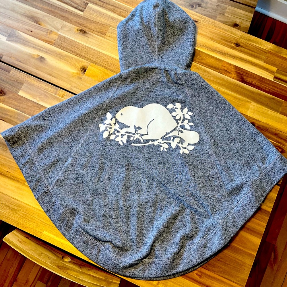 Roots Poncho